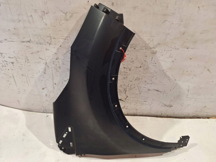 blatník pravý předek 631001642R RENAULT CAPTUR a 2013-19 novy originál