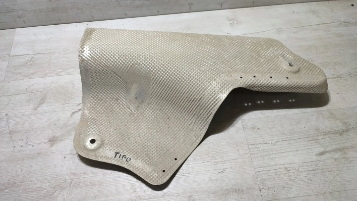 Fiat Tipo II HB 19r. 1.4 Couverture tablier moteur termiczna rury wydechowej