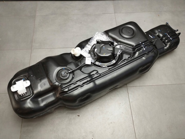 Volkswagen Amarok II 2023 3.0 TDI tank MB3Q9K007AJ