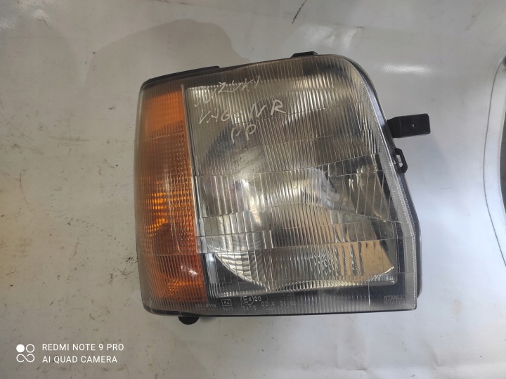 Suzuki Wagon R+ and 1 light front front right