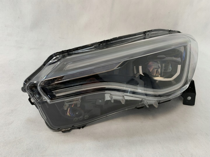 Feux phare Avant reflektor Gauche Renault Zoe 2 II FL 19-24r 260609388R 04.26