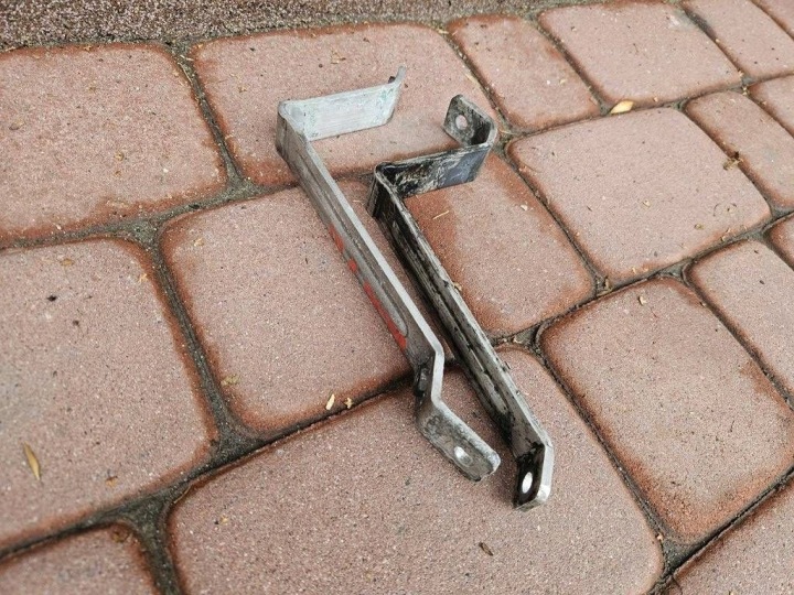 bracket holder dodatkowej chlodniczki of water BITURBO Opel Insignia A