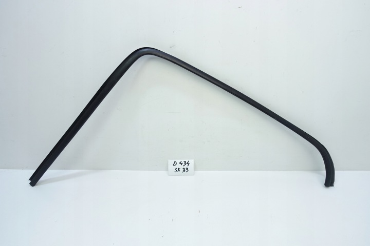 Moulage Vitres Arrière Arrière MERCEDES C W202 2026710236