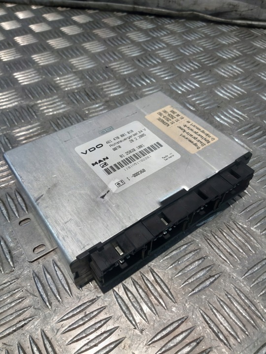 Unité de contrôle Moteur MAN 461470001018
