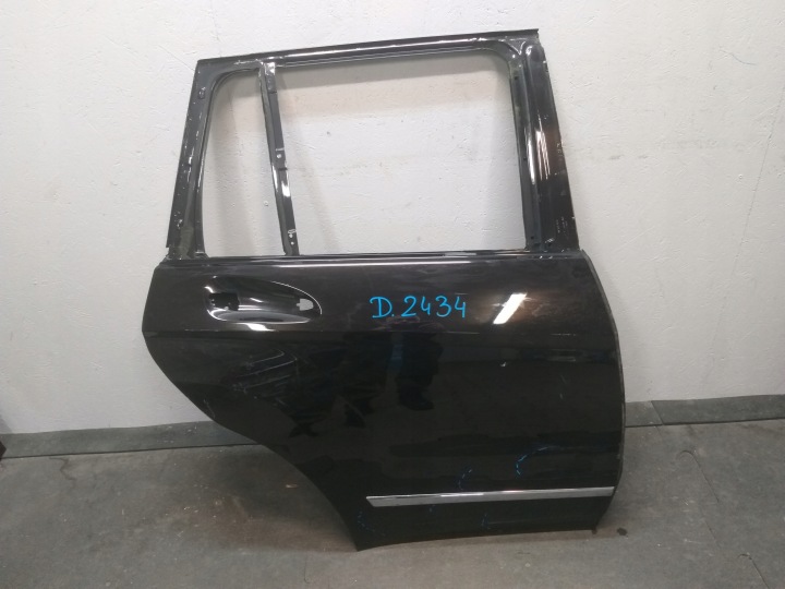 DVERE ZADOK PRAVÉ MERCEDES GLK W204