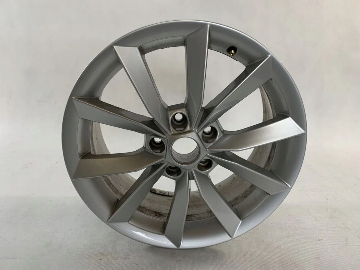 Skoda Yeti 7Jx17H2 et 45 5x112 Jante 5L0601025K