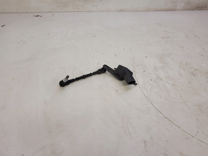 CAPTEUR POZIOMOWANIA AUDI A4 B9 Q7 4M 8W9941309C