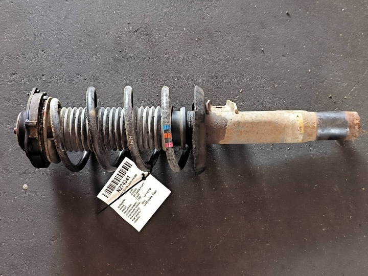 Stoßdämpfer links vorne SKODA OCTAVIA II LIFT