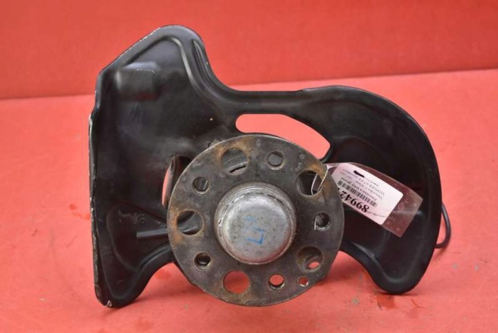 ACHSSCHENKEL RADNABE RADLAGER SCHENKEL LINKS VORNE MERCEDES C-KLASA W204 1.8 CGI 156 KM 07-12
