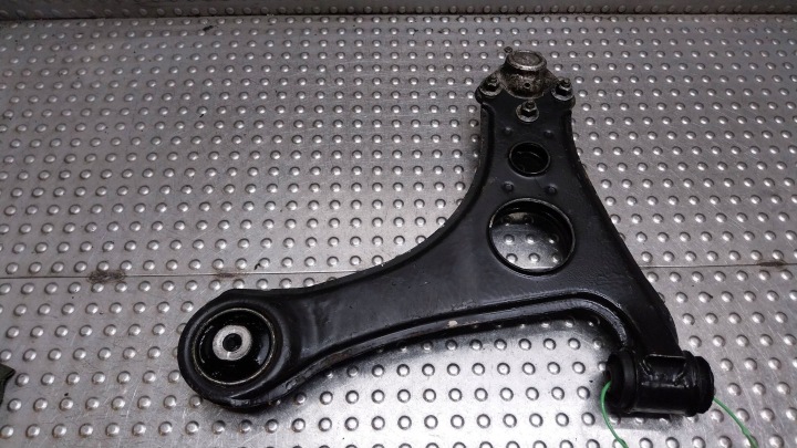 Querlenker rechts vorne A1683300907 MERCEDES A KLASA W168 VANEO