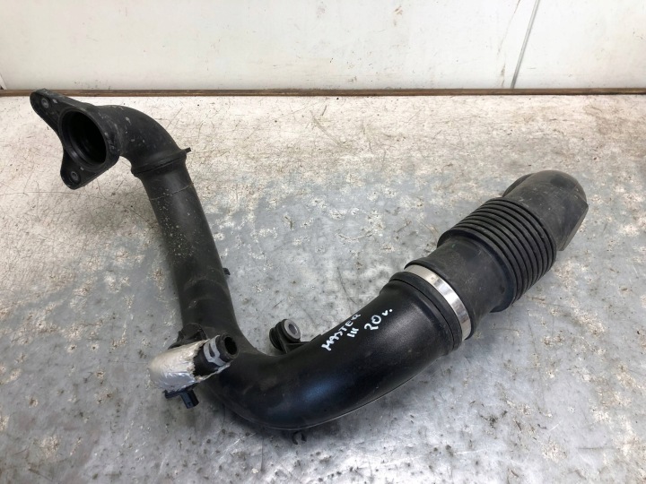 Tubazione radiatore intercooler RENAULT MASTER III 165761592R