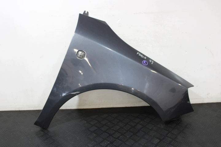aile droite avant avant SKODA FABIA II 2 5J 5J0