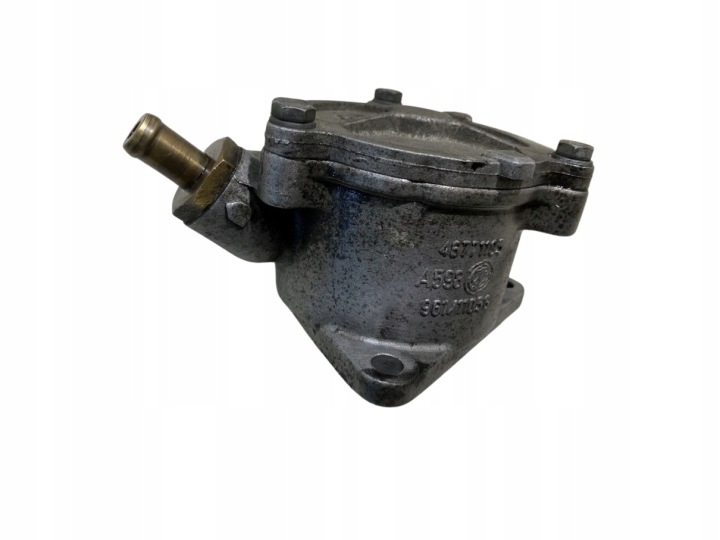 pump VACUM FIAT STILO 1.9 JTD 46771105