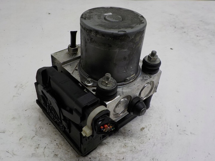 SUBARU IMPREZA III GH Pumpe ABS 0265251513 27536FG002 0265951587 S1