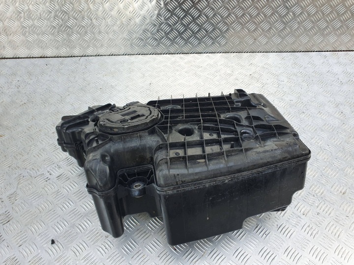spremnik ADBLUE pumpa A2134705402 A0094712500 MERCEDES E-KLASA W213