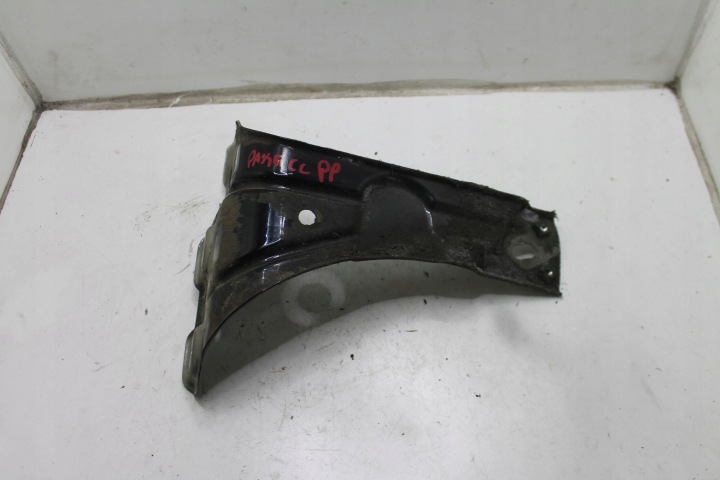 CONSOLE SUPPORT PLAQUE AILE DROITE AVANT VW PASSAT CC 08-11