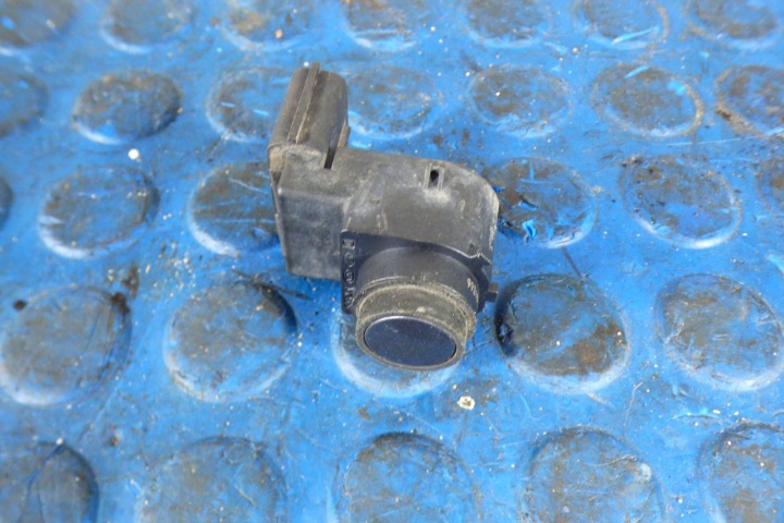 Hyundai Elantra VI Capteur Stationnement PDC Arrière 99210-D4000 LAKIER YT3