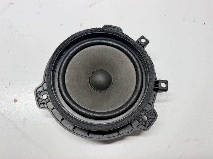 lautsprecher hinten heck BOSE HYUNDAI I20 III 21-25 96340-T7500