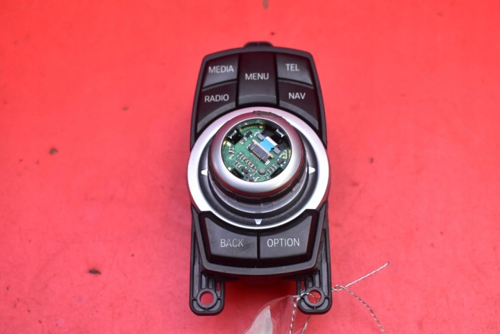 PILOT POKRETLO IDRIVE 65829286699 BMW F01 LIFT 12-15