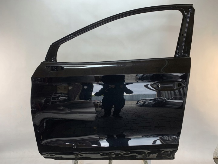 dvere Ľavé predné Skoda Eniaq 20r 2020 5LA831311 04.26