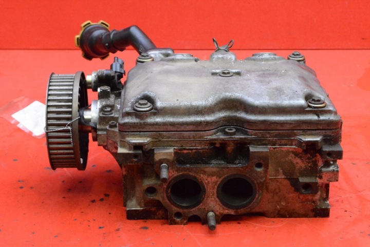 head. of the engine left SUBARU FORESTER 2 II 2.0 B 125 KM 02-05