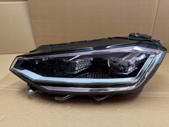 Feux phare Avant Gauche VW SPORTSVAN FULL LED 517941113A