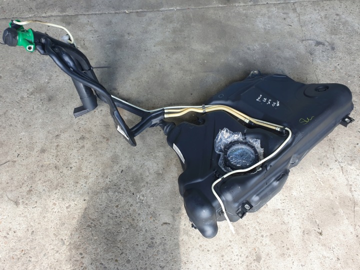 tank VW POLO 6R 2009- 1.6 TDI 6R0201085A