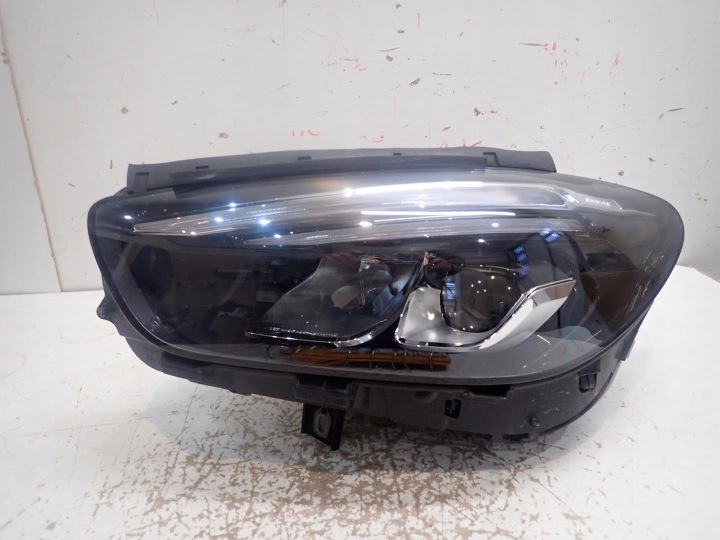 light front left MERCEDES B-KLASA W247 18 FULL LED