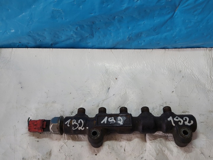 Kraftstoffverteiler Einspritzleiste PEUGEOT 307 1.6 HDI 9658227880