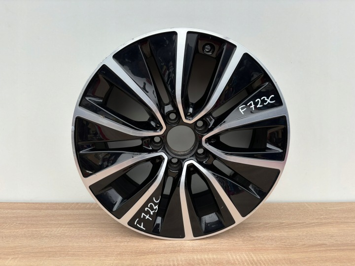 CERCHIO CERCHIO RUOTA MERCEDES C-KLASA W205 7JX17 R17 ET48.5 5X112 F723C