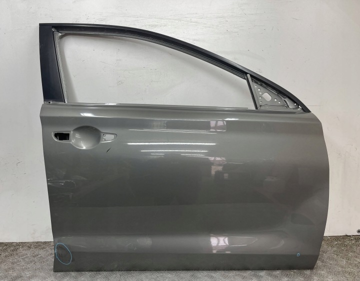 dveře předek přední pravé Hyundai i30 3 III 17