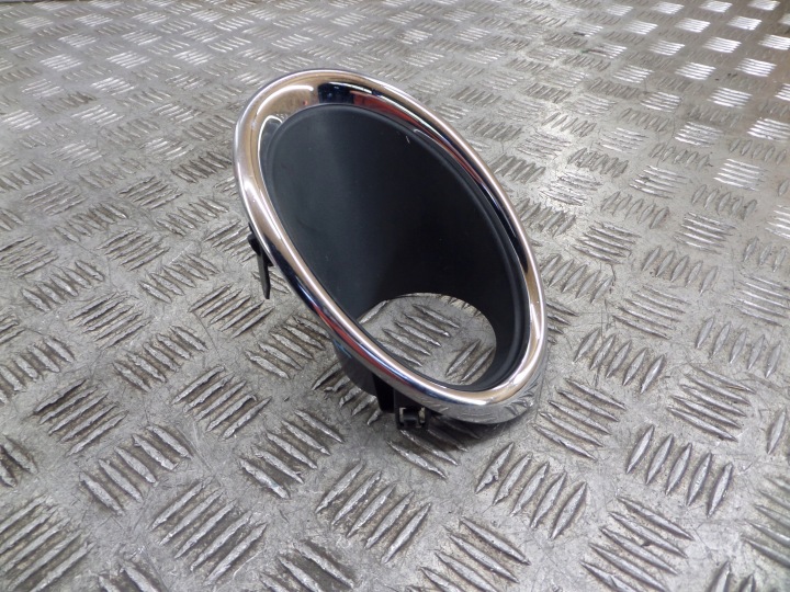 NISSAN QASHQAI J11 13-17 MASKOWNICA RAHMEN des Nebelscheinwerfers CHROM links