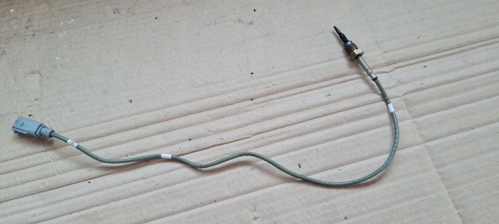 A6 C8 4K Sensor TEMPERATURY Gase 2.0 TDI 05L906088BK A7 4K
