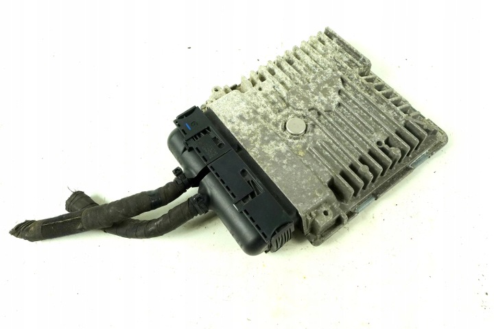 computer of the engine VW GOLF 6 VI 1.6 TDI 03L906023DQ 5WP42810 AA 5WP42810AA