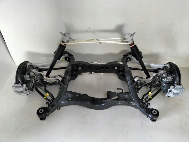 Suspension Arrière Arrière Pont essieu Essieu Moyeu support broche Étrier frein Petit bras AUDI A7 VW