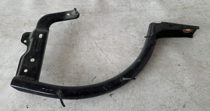 # Scharnier heckklappe heck rechts FORD FOCUS MK3 Sedan