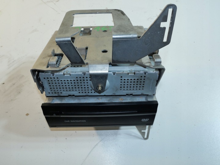 module control unit MERCEDES W211 GPS A2208703589