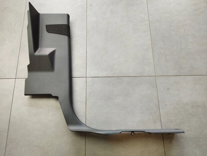 VW Amarok II Couverture tablier moteur Jupes Droit N1WBE31007A