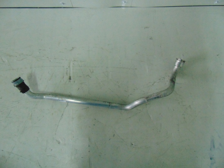 trouba vedení vody PORSCHE 981 BOXSTER 99110601602