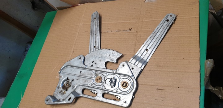 fensterhebermotor links vorne Gestänge RENAULT SAFRANE und OE EU