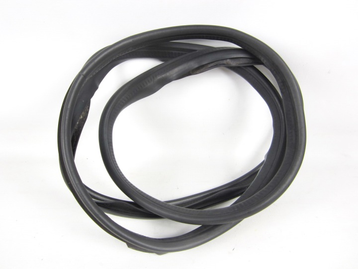 JOINT PORTE COFFRE HAYON DU CAPOT MERCEDES W221