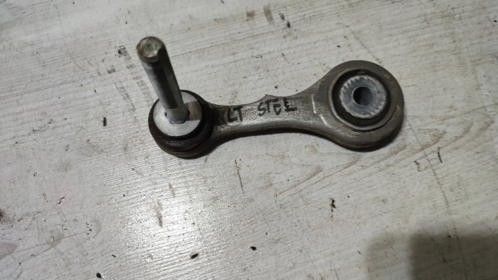 Alfa Romeo Stelvio 2.0T 21r. arm left rear part