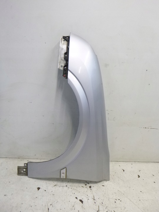 fender left Opel Signum Z157 2003r.