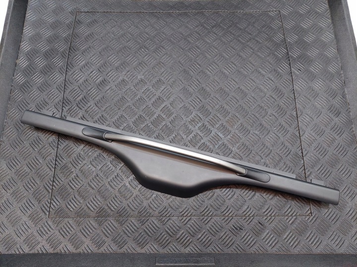 Traverse Arrière Poignée Arrière 98755541103 PORSCHE CAYMAN S 987