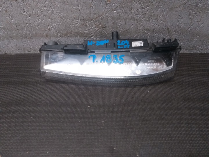 NEBELSCHEINWERFER RECHTS MERCEDES C KLASA W204 LIFT LED A2049069000
