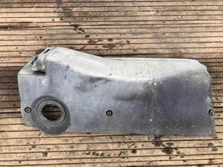kryt filtru vzduchový BMW E39 2247443