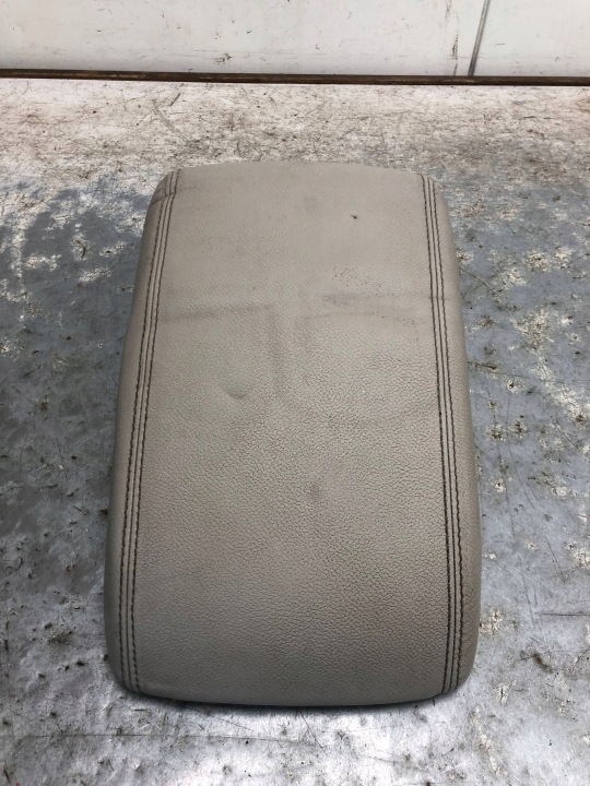 Loketní opěrka kůže AUDI Q5