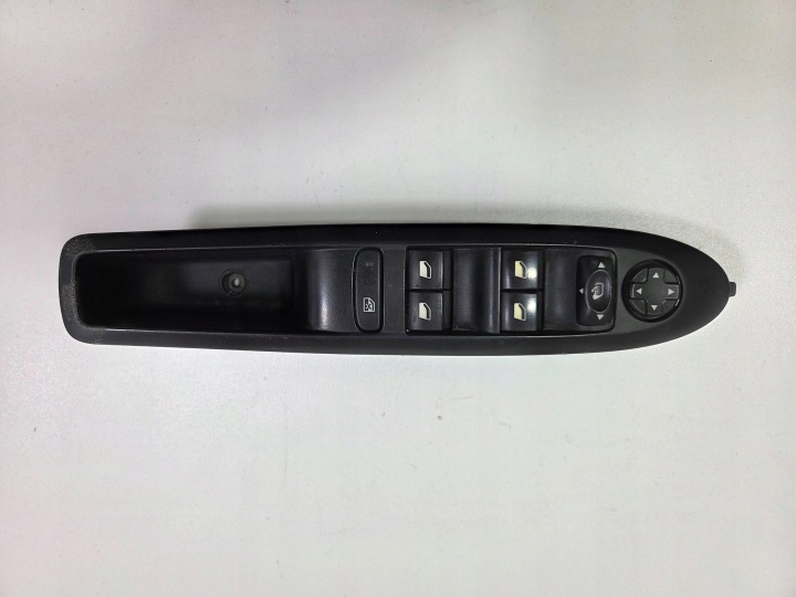 Citroen C4 II window control switch 96657050ZD (PS290)