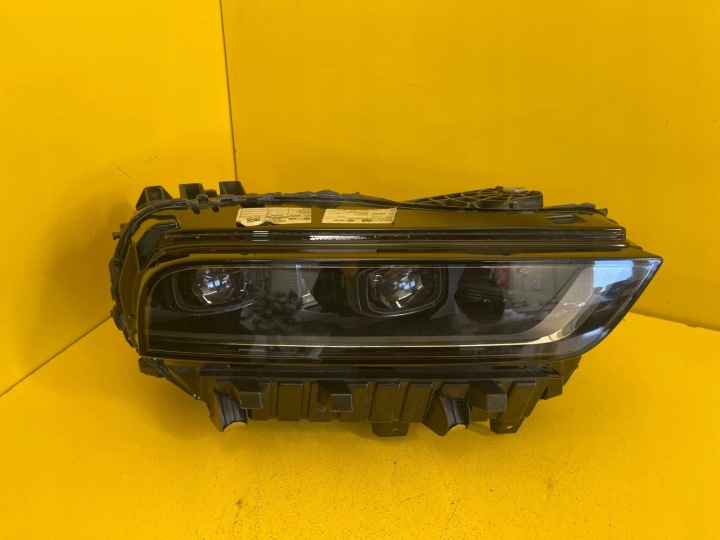 Licht rechts BMW 7 G70 FULL LED Base 5A63718-02 2022