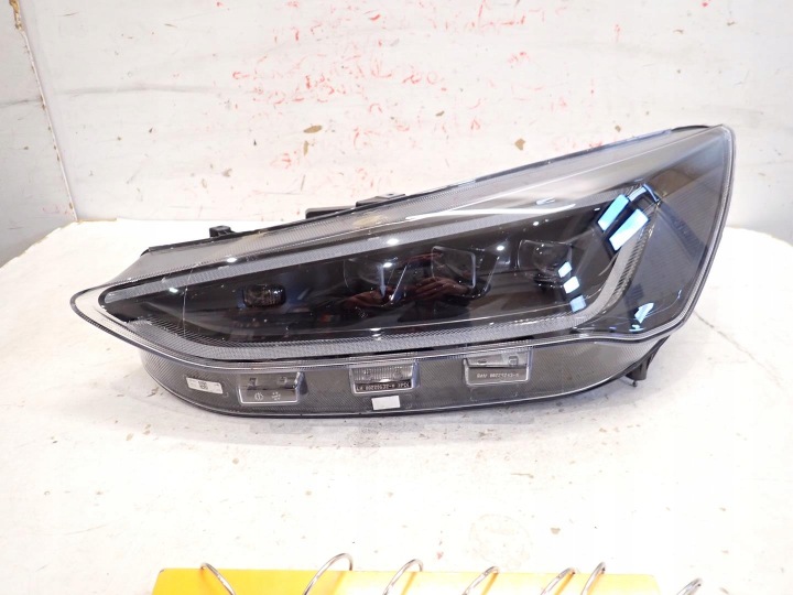 Licht vorne vorne links FORD FOCUS MK4 LIFT 2022- FULL LED